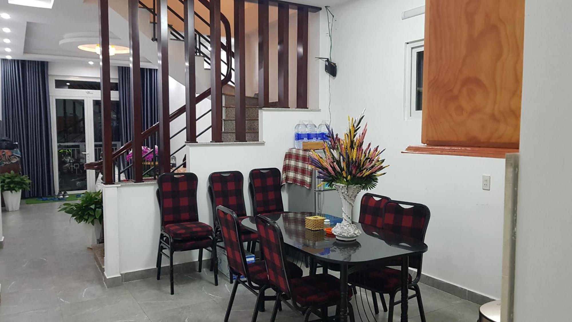 Home 1/31 Nha Chung Dalat Eksteriør bilde